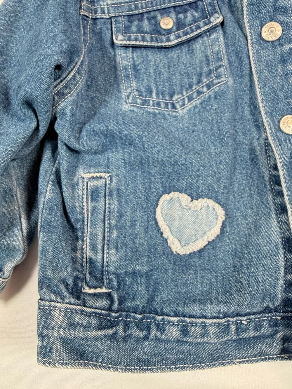 VINTAGE THE CHILDRENS PLACE Y2K Denim Jacket‎ 18m Heart Patch Trucker Coquette